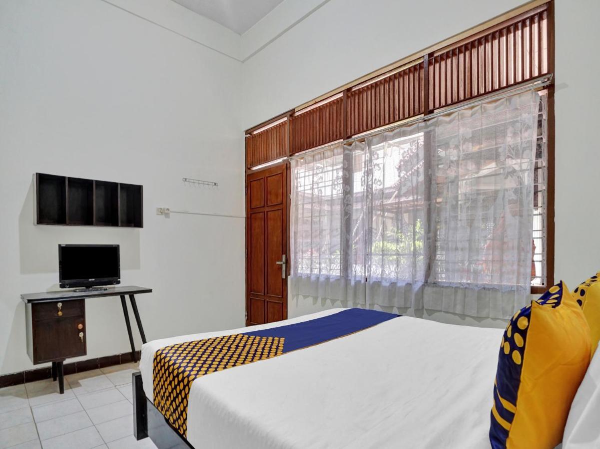 Blimbing  Oyo Life 90539 Taman Borobudur Guest House Syariah מראה חיצוני תמונה