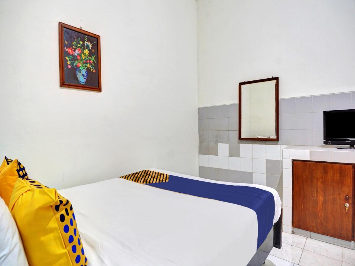 Blimbing  Oyo Life 90539 Taman Borobudur Guest House Syariah מראה חיצוני תמונה